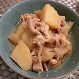 糸こんにゃく入りのつゆだく肉じゃが